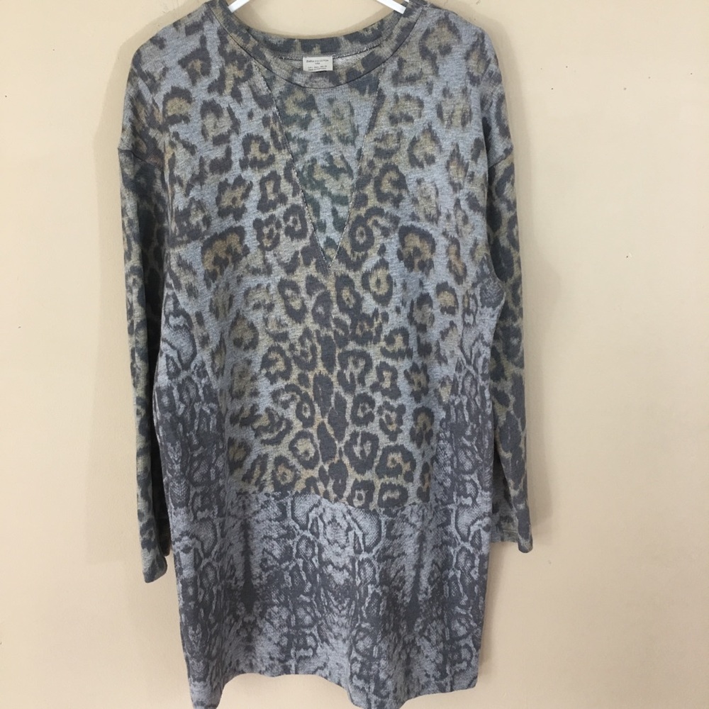 Zara Collection W&B Animal Print Sweatshirt Dress
